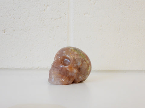 Flower Agate skull carving