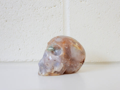 Flower Agate skull carving