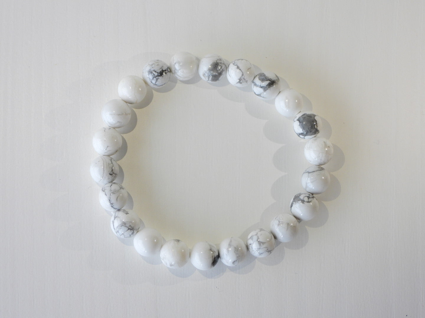 Howlite elastic bracelet